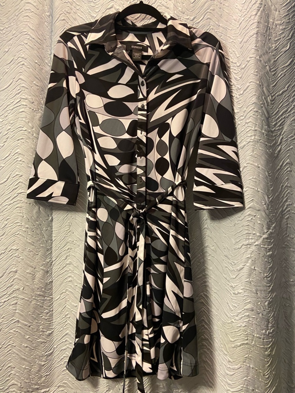 Express Black and White Geometric Long Sleeve Shirt Dress